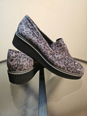 Mephisto Leopard Print Air Jet Platform Loafers - Women